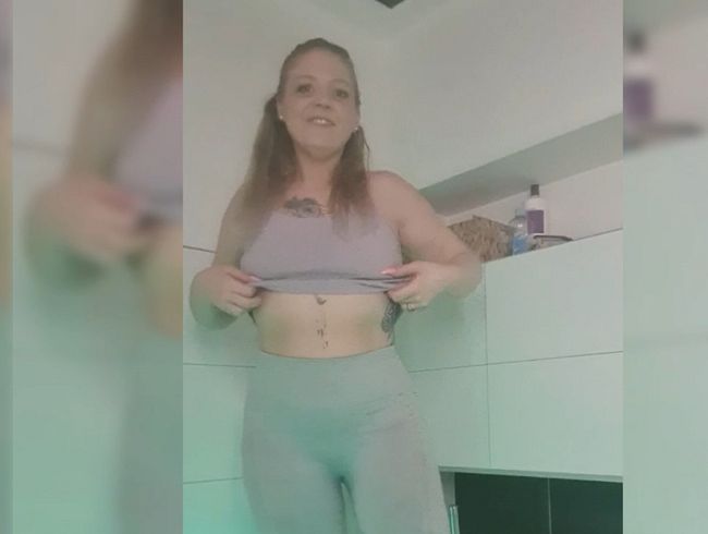 Sollen wir das öfter machen?? Im Whirlpool in die Leggings gepinkelt!!