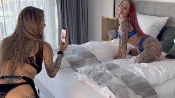 Mega CREAMPIE! Versauter & perverser Hobbyfotograf! Er FICKT uns einfach beiden heftig durch!