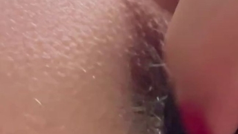 Mein Arsch mit Vibrator von hinten ?