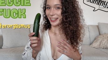 VEGGIE-FICK! – Gurken-Quickie bringt mich zum MEGA ORGASMUS!