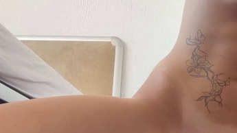 Ein schöner geiler Ritt bis zum saftigen Orgasmus!!